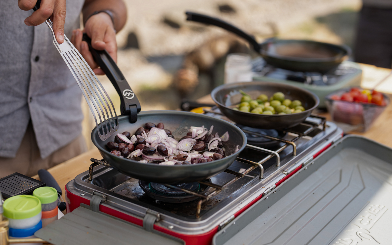 Outdoor Gourmet 2-pan set